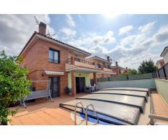 Exclusividad casa unifamiliar con piscina.