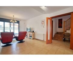 Exclusividad casa unifamiliar con piscina.