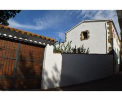 preciosa Masía Rectoría en Siurana de Emporda para entrar a vivir