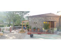 VENTA PARCELA CON CASA Y PISCINA. UBRIQUE