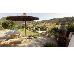 VENTA PARCELA CON CASA Y PISCINA. UBRIQUE