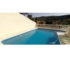 VENTA PARCELA CON CASA Y PISCINA. UBRIQUE