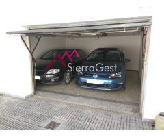 VENTA GARAJE CÉNTRICO