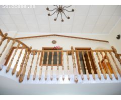 VENTA AMPLIA CASA PRADO DEL REY