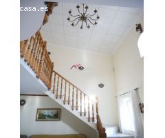 VENTA AMPLIA CASA PRADO DEL REY