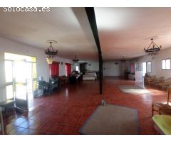 VENTA AMPLIA CASA EN VILLAMARTIN