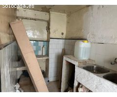 VENTA CASA PARA REFORMAR