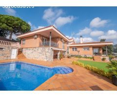 Chalet en Venta en Santa Susanna de Peralta, Barcelona