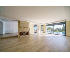 Villa de Lujo en Alquiler en Santa Susanna de Peralta, Barcelona