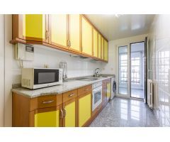ESTUPENDO APARTAMENTO CON GARAJE Y TRASTERO EN MENDEBALDEA