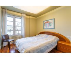 ESTUPENDO APARTAMENTO CON GARAJE Y TRASTERO EN MENDEBALDEA