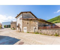 BORDA DE PIEDRA con PROYECTO para RESTAURANTE Y VIVIENDA en GOLDARATZ