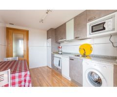 Se vende adosado con vistas panorámicas.