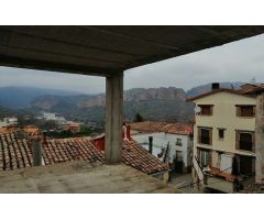 Venta de solar urbano en Viguera ya edificado parcialmente bajo mas 3 plantas