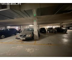 PLAZA DE PARKING PRIVADO EN EL CENTRO