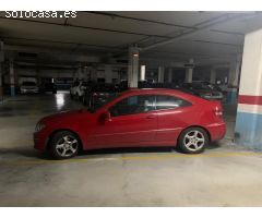 ALQUILO 2 PLAZAS DE GARAJE JUNTO AL SADAR AMPLIAS A 60 € CADA UNA
