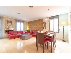 ESPECTACULAR CASA EN EL CENTRO DE LLIRIA