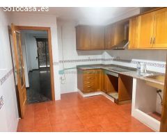 Amplia y acogedora vivienda situada en una de las zonas mas tranquilas de Benifaió