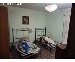 Casa de pueblo a la venta en el corazón de Chera. Una gran oportunidad de vivir la belleza de Chera!