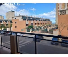 Amplio y acogedor apartamento con vistas al mar en playa del Puig.