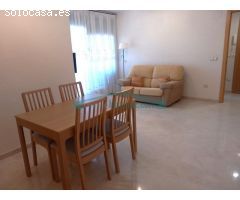 Amplio y acogedor apartamento con vistas al mar en playa del Puig.