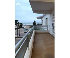 Fantástico apartamento en primera línea de la Playa de Xeraco con increíbles vistas al mar