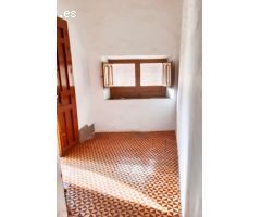 CASA CON TERRENO