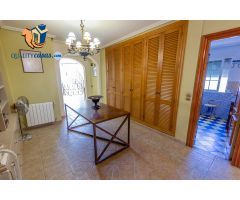 Chalet en Venta en Mutxamel, Alicante