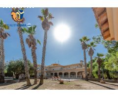 Chalet en Venta en Mutxamel, Alicante