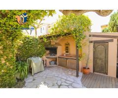 Chalet en Venta en Santa Pola, Alicante