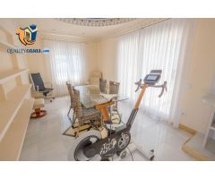 Chalet en Venta en Campello (El), Alicante