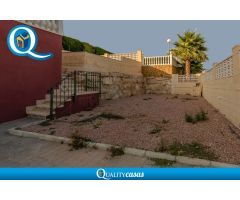 Chalet en Venta en Mutxamel, Alicante