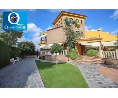 Chalet en Venta en Mutxamel, Alicante