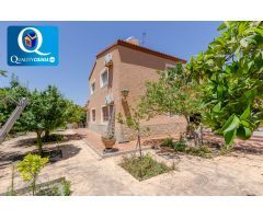 Chalet en Venta en Campello (El), Alicante