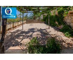 Chalet en Venta en Campello (El), Alicante