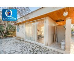 Casa en Venta en Busot, Alicante