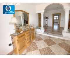 Chalet en Venta en Mutxamel, Alicante