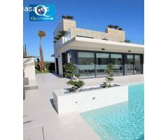 Chalet en Venta en Orihuela Costa, Alicante