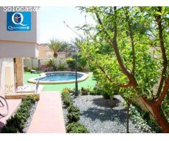 Chalet en Venta en Rojales, Alicante