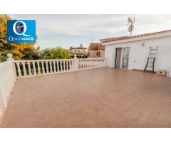 Chalet en Venta en Mutxamel, Alicante