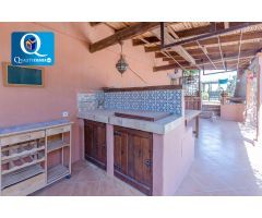Chalet en Venta en Mutxamel, Alicante