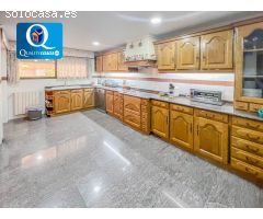 Chalet en Venta en Mutxamel, Alicante