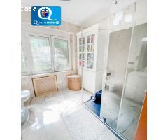 Villa Independiente en Venta en San Juan de Alicante, Alicante