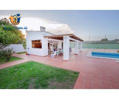 Chalet en Venta en Sant Joan d`Alacant, Alicante
