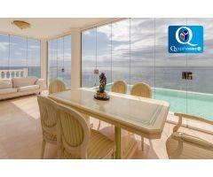 Villa en Venta en Campello (El), Alicante