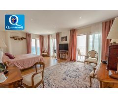 Villa en Venta en Campello (El), Alicante