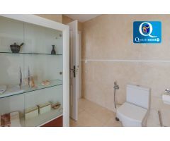 Villa en Venta en Campello (El), Alicante