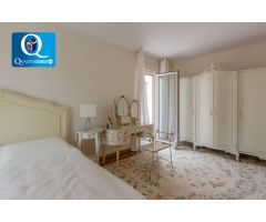 Villa en Venta en Campello (El), Alicante