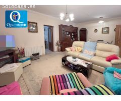 Chalet en Venta en Mutxamel, Alicante