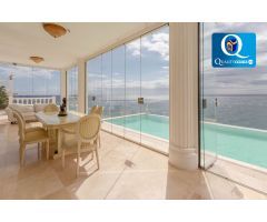 Villa Independiente en Venta en Campello (El), Alicante